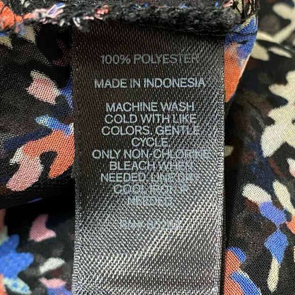 ESPRESS || Woman floral button down chiffon blouse size Small - Picture 6 of 8